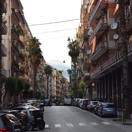 Mare Di Luci Bed & Breakfast Salerno Exterior photo